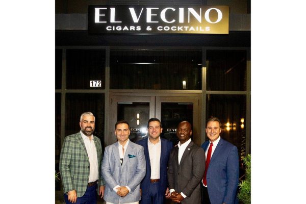 Client News: El Vecino Opens in World Center & Ariete Again Earns a Michelin Star